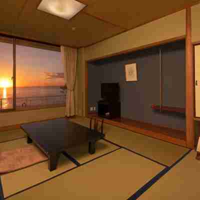 KKR Numazu Hamayu Rooms