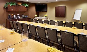 Microtel Inn & Suites by Wyndham St Clairsville/Wheeling