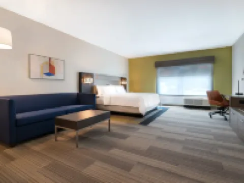 Holiday Inn Express & Suites GLENDALE DOWNTOWN by IHG Hotels in Glendale