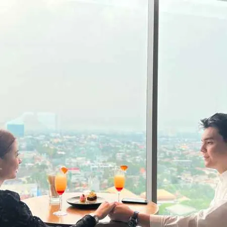 Ra Suites Simatupang Отели рядом с достопримечательностью «Торговый центр Cilandak»