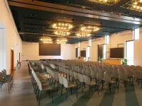 Scandic Frankfurt Hafenpark Hotels near Ostend