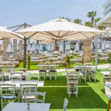 Flamingo Paradise Beach Hotel