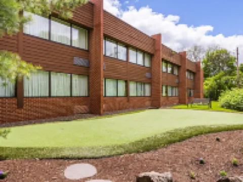Quality Inn & Suites Hotels in Logan Township