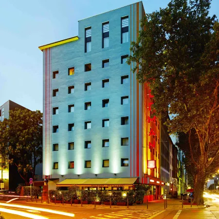 25hours Hotel Frankfurt The Goldman Отели рядом с достопримечательностью «Остенд»