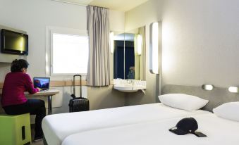 Ibis Budget Paris Porte de Montmartre