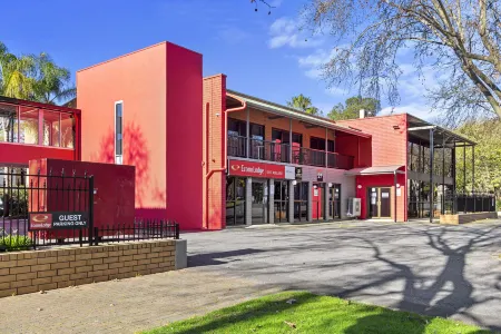 Econo Lodge East Adelaide Отели в г. Теринги