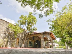 Hotel Coral Cuernavaca Resort & Spa