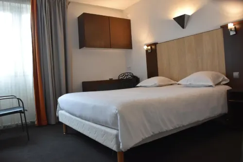 Adonis Arc Hotel Aix Hotels in Le Tholonet