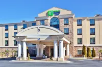 Holiday Inn Express & Suites Rome Hotels in Rome