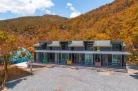 그린하우스펜션 가보자참숯가마 주변 호텔