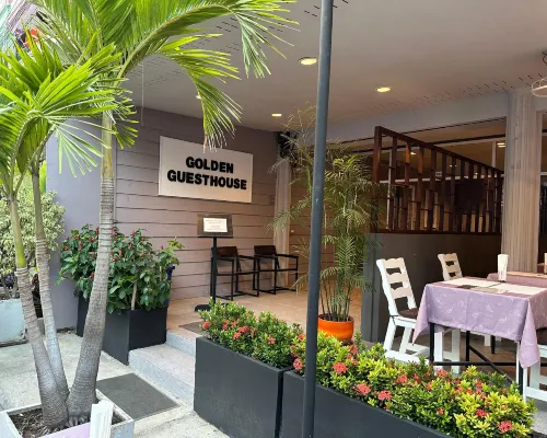 โกลเดน เกสต์เฮาส์ บาย เดอะ บีช ชะอำ โรงแรมในชะอำ