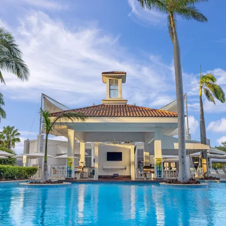Marriott's Aruba Surf Club