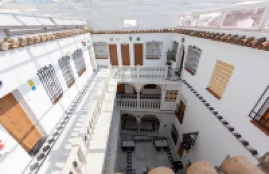 洛斯奧梅亞斯住宿