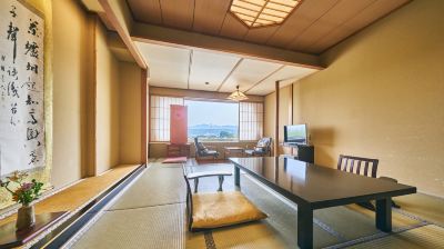 六モンテイ和室(10+3畳)(喫煙) 山鹿温泉 清流荘の写真