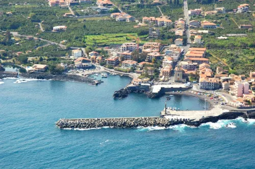 B&B Minicurcu, Camere Doppie Hotels in Acireale