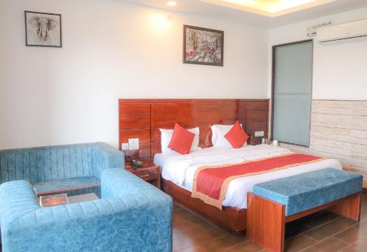 Hotel Prem Sagar - Housity