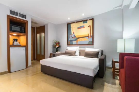 Eurostars Zona Rosa Suites โรงแรมใกล้ปาเซโอเดลารีพับ
