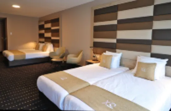 XO Hotels Blue Square