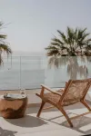 Ostrako Beachside Suites