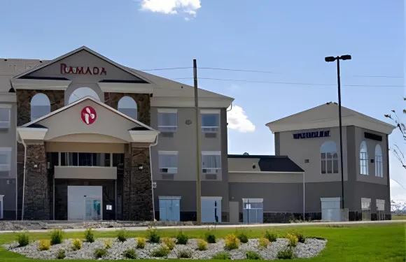 平徹溪華美達酒店