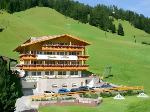 Giardin Boutique Hotel B&B