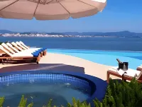 Majestic Palace Hotel - Pools