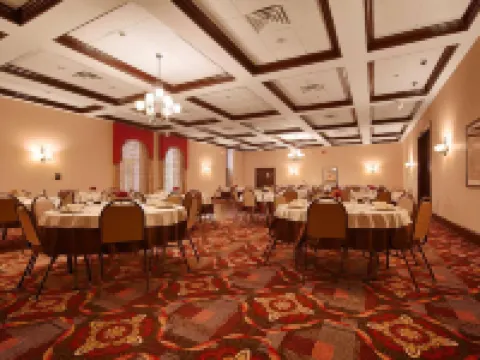 Best Western Park Hotel Hotels in Warren