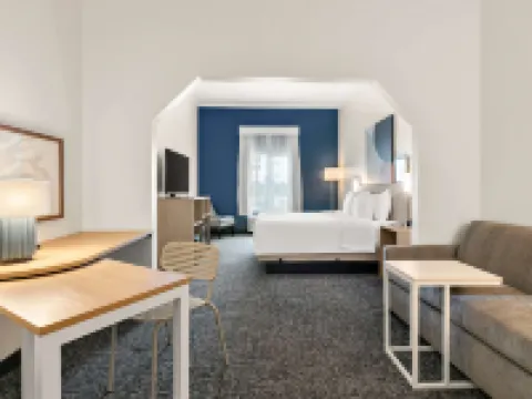 Spark by Hilton Commerce, GA Hotels in Commerce