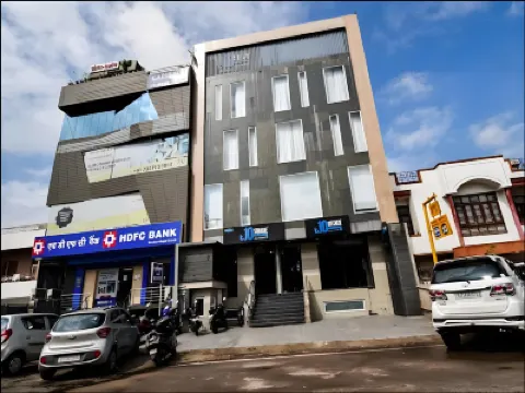 Ka10 Square Hotel & Banquets ピンク・スクエア・モール周辺のホテル