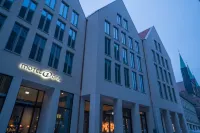 Motel One Lübeck Hotel a Lubecca