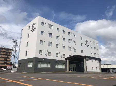 Hotel Chez Toi Kanonji Отели рядом со станцией JR Kan'onji station