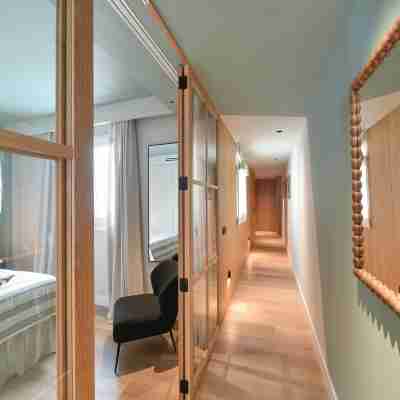Neptuno Suite Playa Rooms