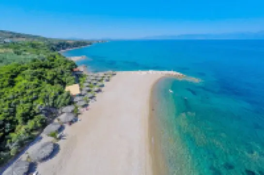 Casa Nebari Seaside Retreats - Fully Equipped, Ideal Spot