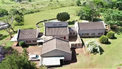 Crest Farm - Self-Catering 2-Bedroom, Wi-fi, Views, Swiming Pool Hotels in Kloof