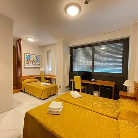 Hotel Dei Fiori Отели рядом с достопримечательностью «Фамагоста»