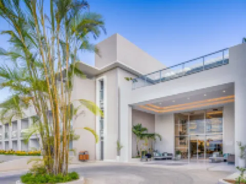 Meliá Trinidad Península Hoteles en Playa Ancón