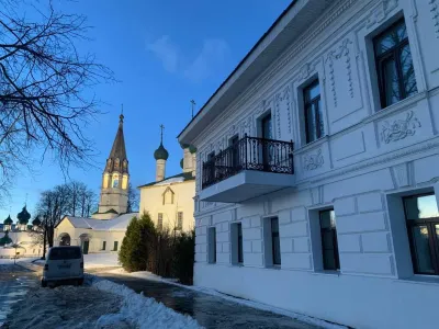 Dostoevsky Hotel โรงแรมใน