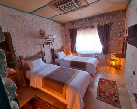 Euphoria Cave House Hotel a Nar