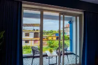 Jingle Tree Resort - 2-Star