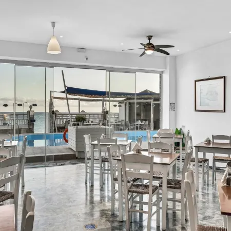 Sunset Beach Hotel