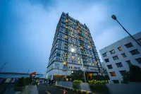 Tamansari Mahogany Apartemen by 7Rm Hotels in West Telukjambe