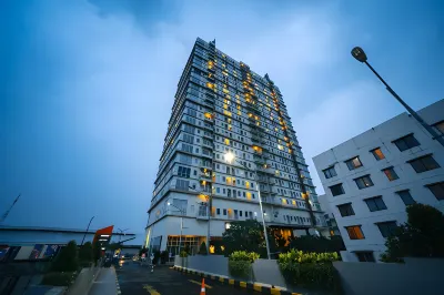 Tamansari Mahogany Apartemen by 7Rm The Grand Outlet - East Jakarta 주변 호텔