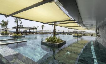 Grand Sapphire Resort & Casino