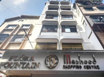 Hotel Flora Fountain Hotels near Flora Fountain