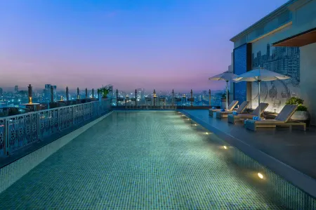 Navi Mumbai Marriott Hotel Отели рядом с достопримечательностью «Nerul Balaji Temple»