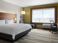 Holiday Inn Express & Suites MADISON WEST - MIDDLETON by IHG Hotels in Dane County