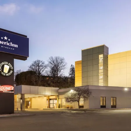 AmericInn by Wyndham Rochester Near Mayo Clinic