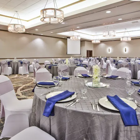 Embassy Suites by Hilton Columbus Airport