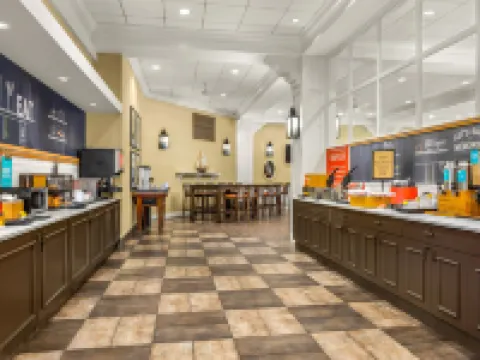 Hampton Inn Boston/Natick Hotels in Natick