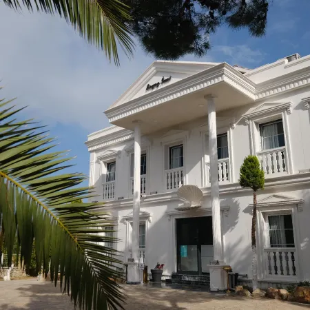 Otel Beyaz İnci